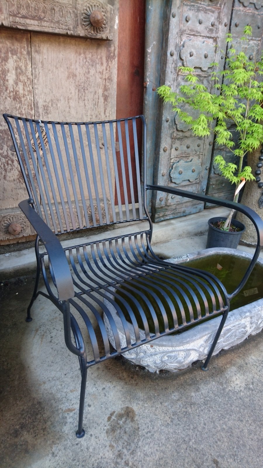 Gin and tonic hot sale chair